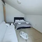 Apartment Vukovic Rab Town