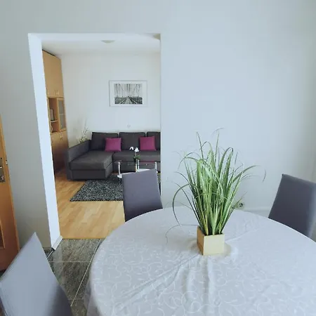 Vukovic Apartment